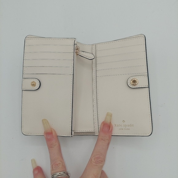 Kate Spade Perfect Plume medium Peacock wallet - Picture 3 of 5